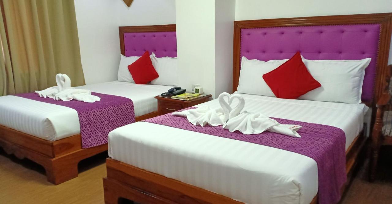 Cln Boutique Hotel Tacloban Kültér fotó