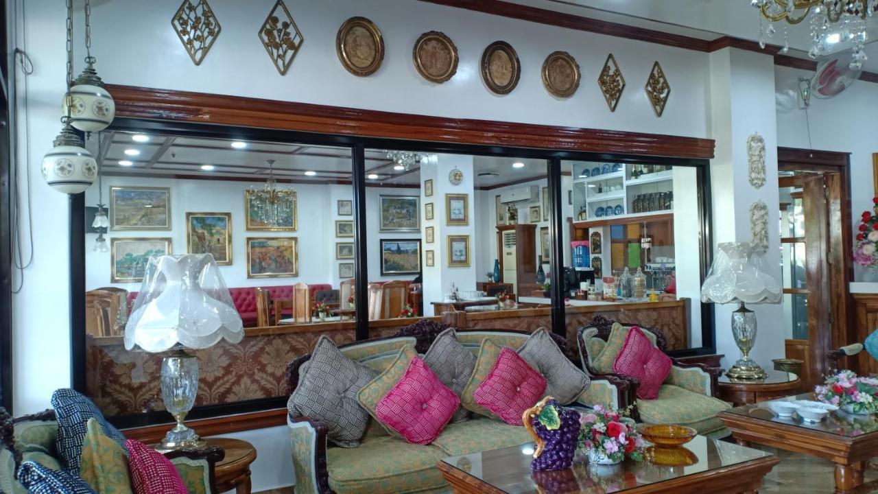 Cln Boutique Hotel Tacloban Kültér fotó